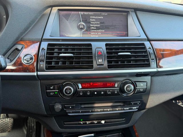 2013 BMW X5 xDrive50i - 22979611 - 36