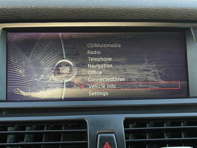 2013 BMW X5 xDrive50i - 22979611 - 37