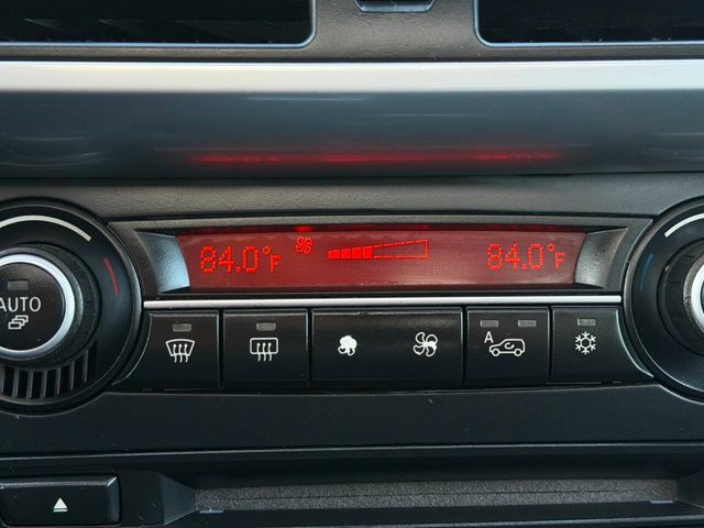 2013 BMW X5 xDrive50i - 22979611 - 39