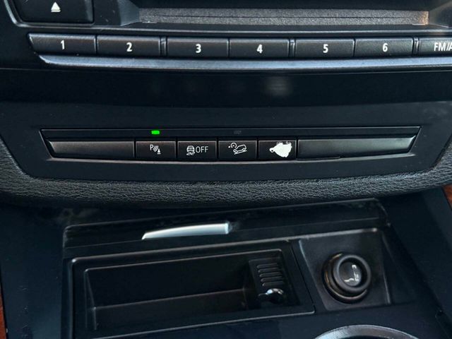 2013 BMW X5 xDrive50i - 22979611 - 40