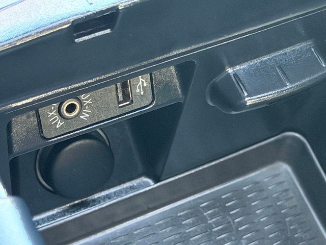 2013 BMW X5 xDrive50i - 22979611 - 49