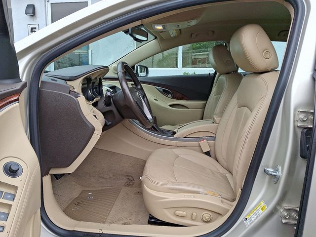 2013 Buick LaCrosse 4dr Sedan Leather FWD - 22852586 - 11