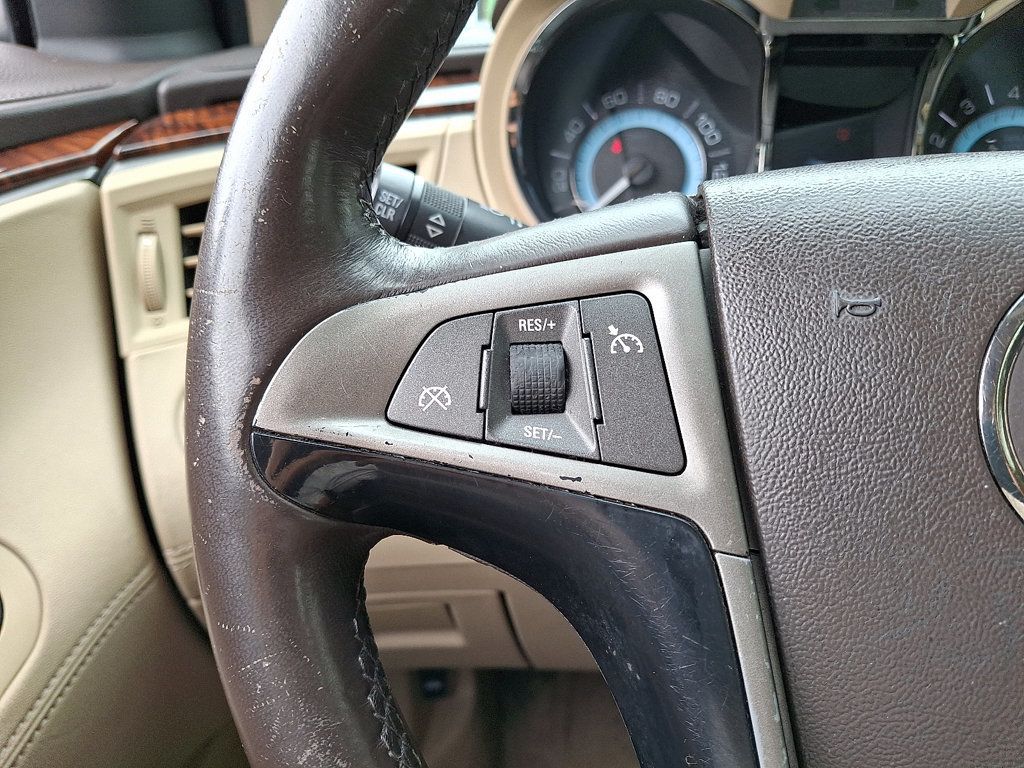 2013 Buick LaCrosse Leather photo 19
