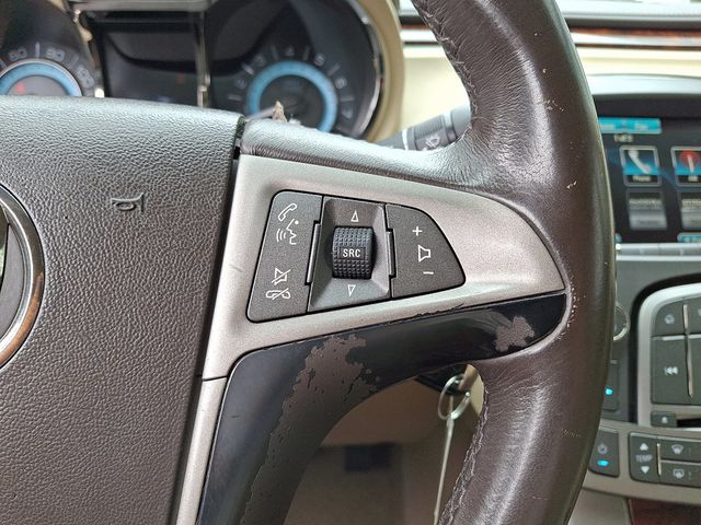 2013 Buick LaCrosse 4dr Sedan Leather FWD - 22852586 - 20