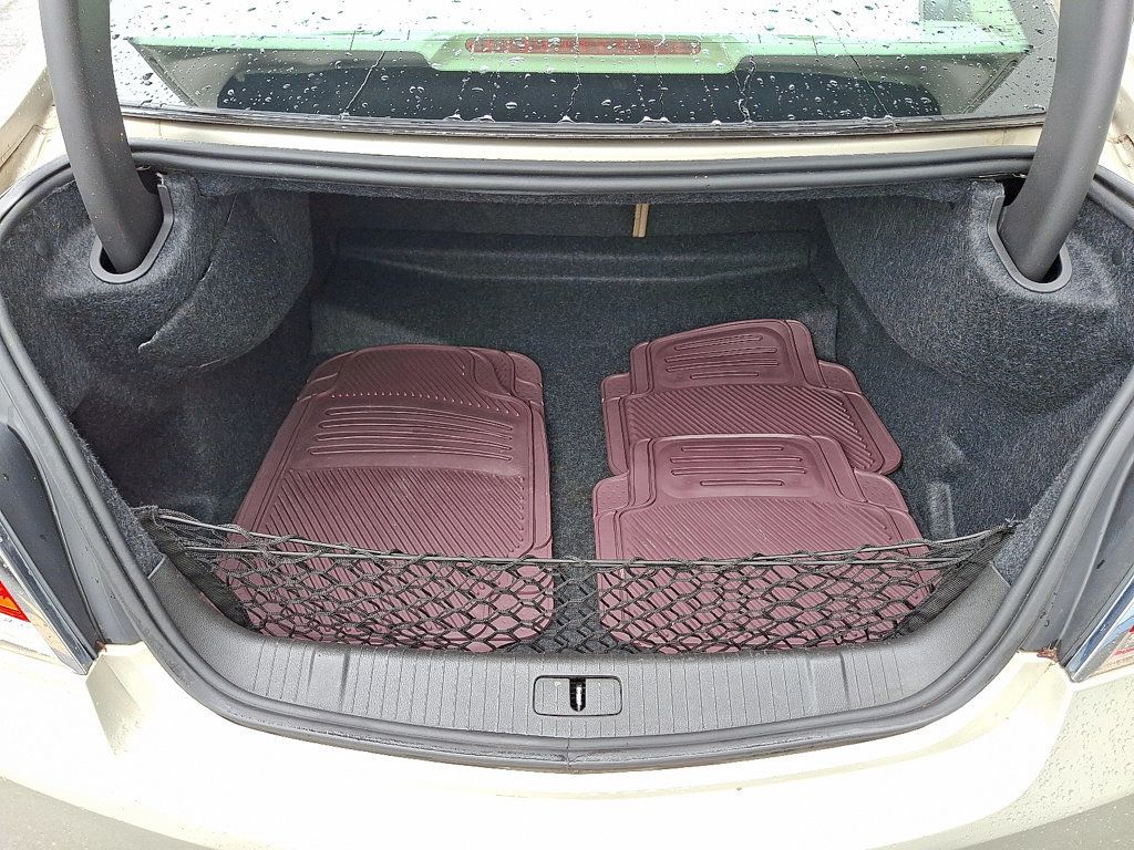 2013 Buick LaCrosse Leather photo 25