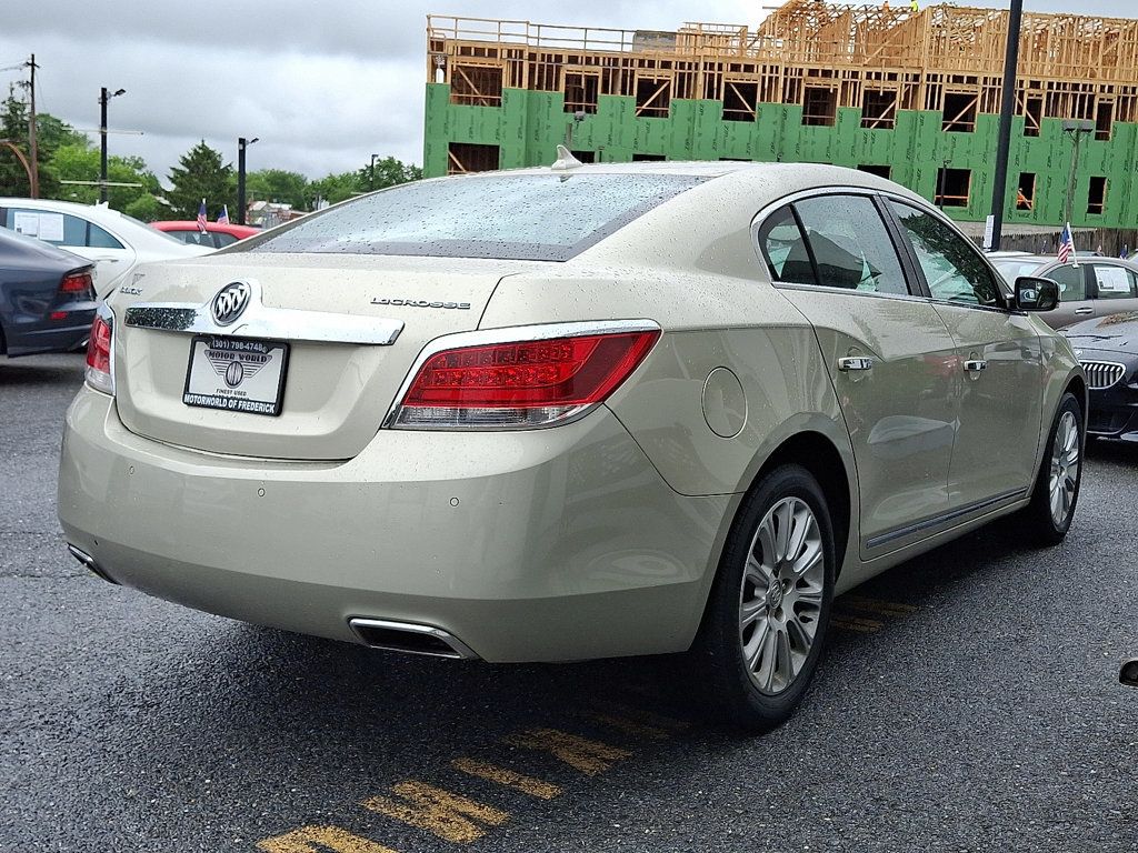 2013 Buick LaCrosse Leather photo 4