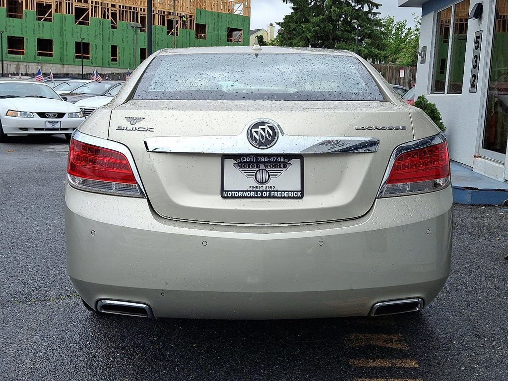 2013 Buick LaCrosse Leather photo 5