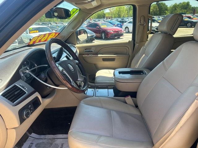 2013 Cadillac Escalade 2WD 4dr Luxury - 23009803 - 8