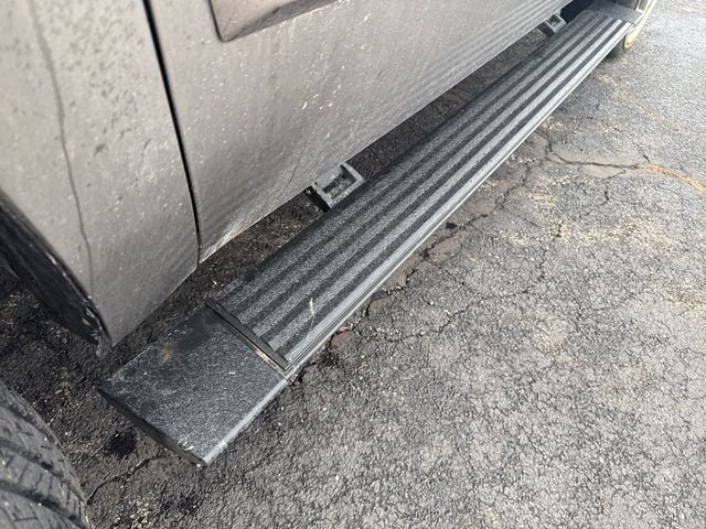 2013 Cadillac Escalade AWD 4dr Premium - 22995526 - 3