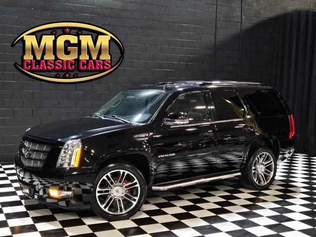 2013 Cadillac Escalade AWD 4dr Premium - 22974818 - 0