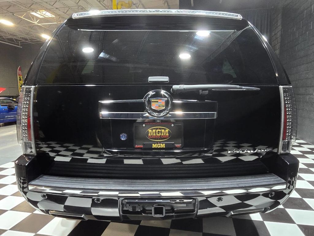 2013 Cadillac Escalade AWD 4dr Premium - 22974818 - 28