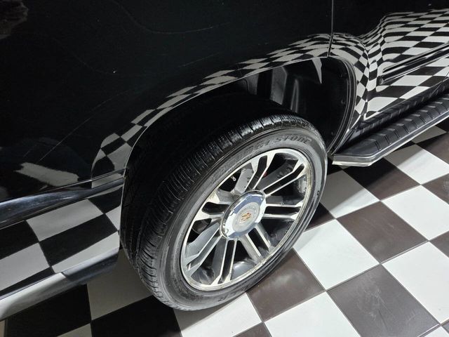 2013 Cadillac Escalade AWD 4dr Premium - 22974818 - 38