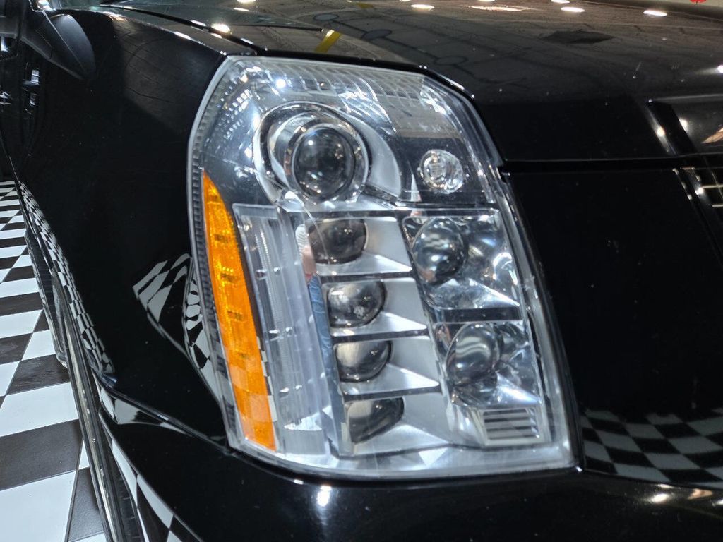 2013 Cadillac Escalade AWD 4dr Premium - 22974818 - 46