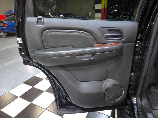 2013 Cadillac Escalade AWD 4dr Premium - 22974818 - 82