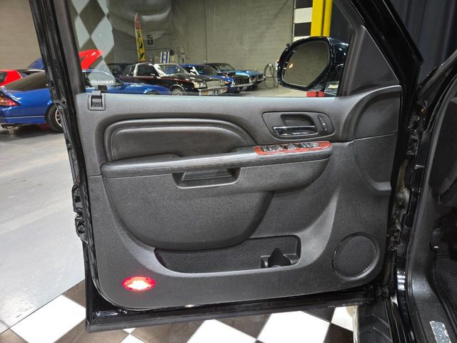 2013 Cadillac Escalade AWD 4dr Premium - 22974818 - 86