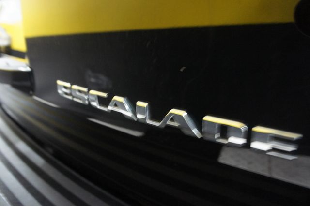 2013 Cadillac Escalade Premium AWD, 22" Rims, Great Shape!  - 23017173 - 17