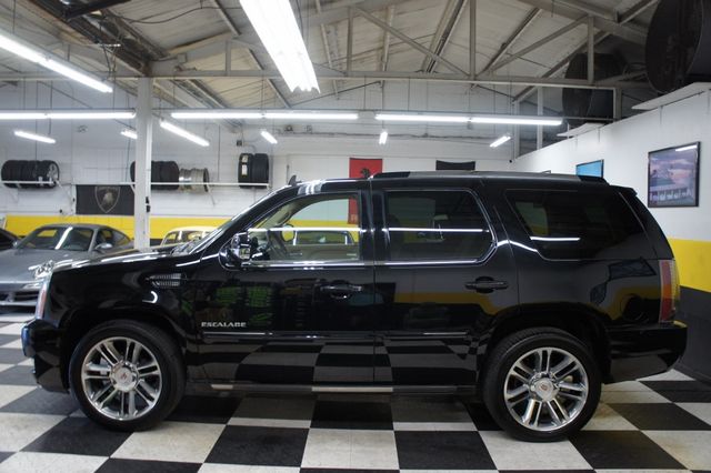 2013 Cadillac Escalade Premium AWD, 22" Rims, Great Shape!  - 23017173 - 4