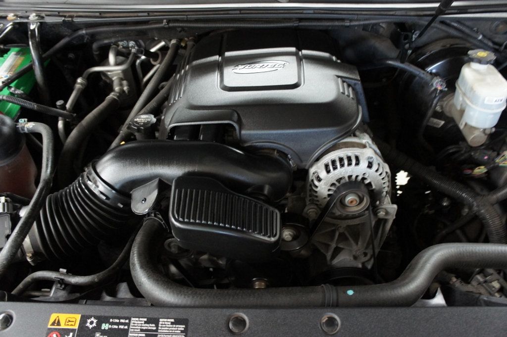 2013 Cadillac Escalade Premium AWD, 22" Rims, Great Shape!  - 23017173 - 51