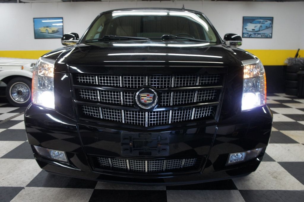 2013 Cadillac Escalade Premium AWD, 22" Rims, Great Shape!  - 23017173 - 7