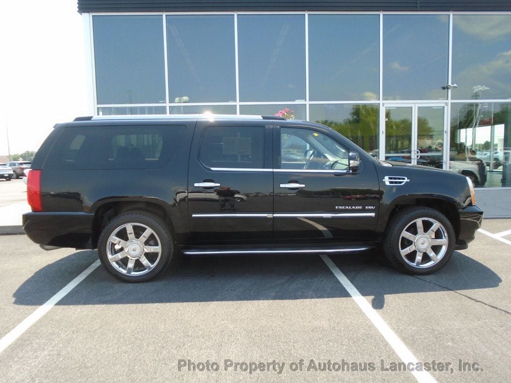 2013 Cadillac Escalade ESV AWD 4dr Luxury - 22519173 - 2