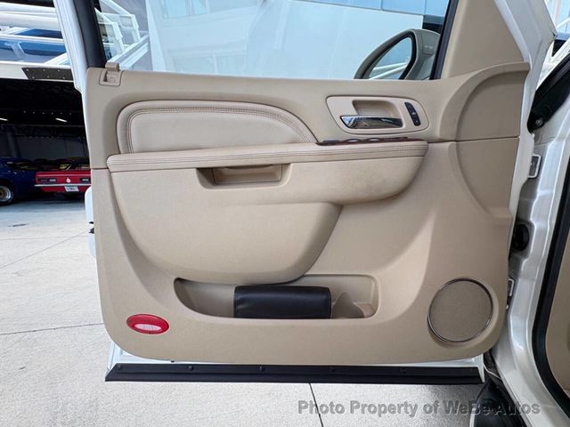 2013 Cadillac Escalade ESV AWD 4dr Luxury - 23029825 - 22
