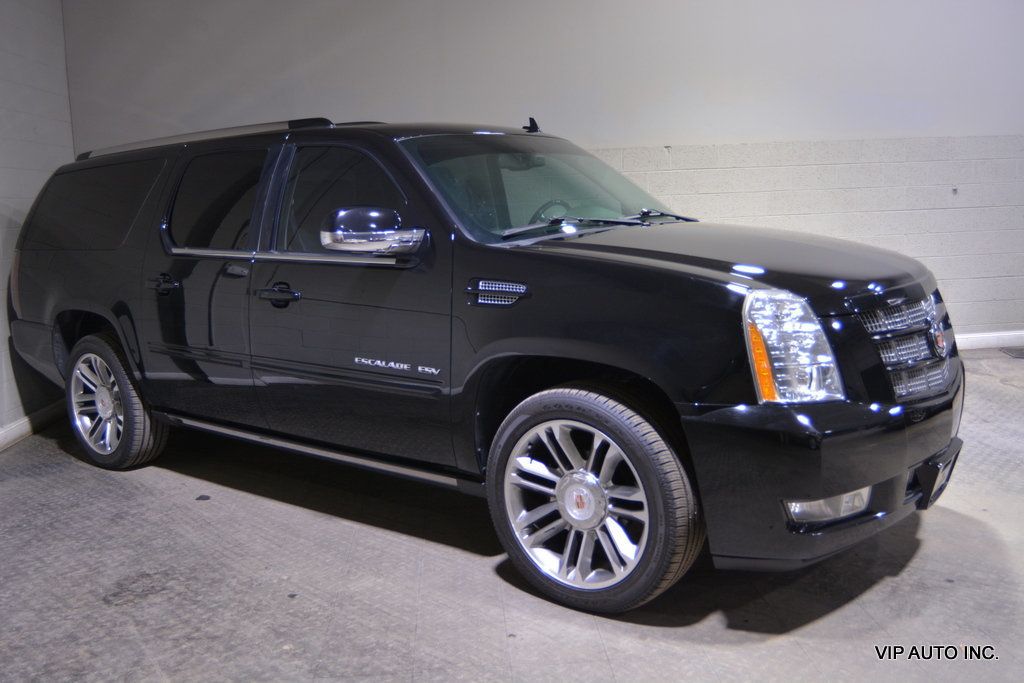 2013 Cadillac Escalade ESV AWD 4dr Premium - 22823631 - 0