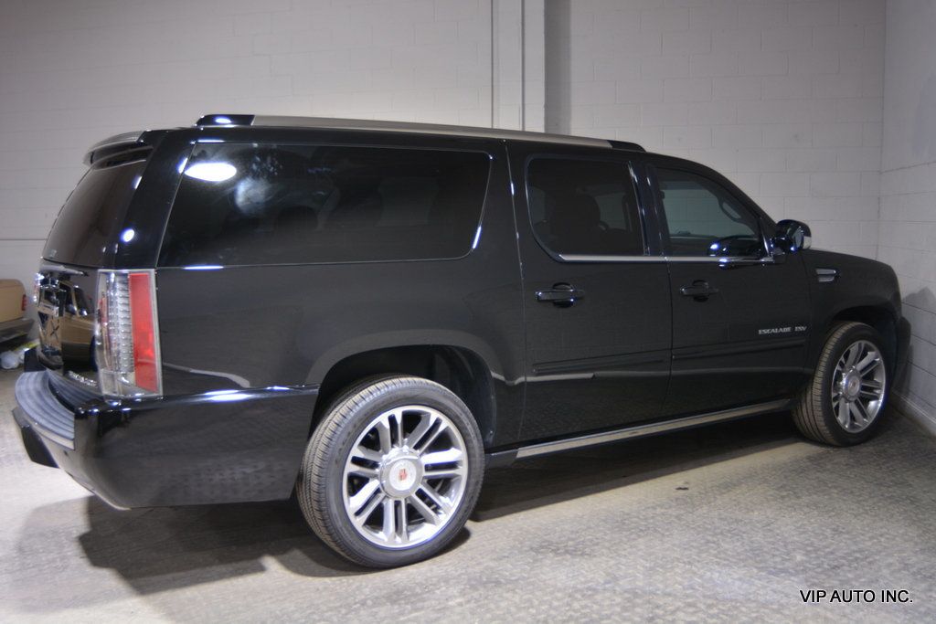 2013 Cadillac Escalade ESV AWD 4dr Premium - 22823631 - 3