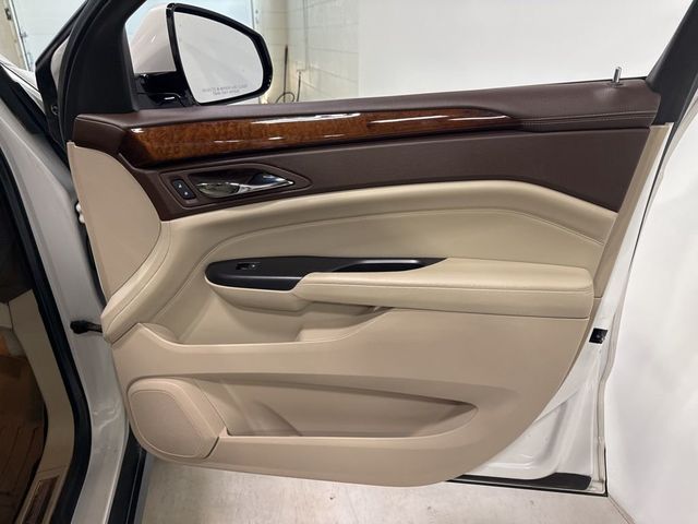 2013 Cadillac SRX AWD 4dr Luxury Collection - 23031664 - 41