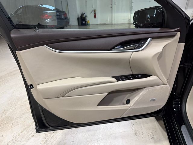 2013 Cadillac XTS 4dr Sedan FWD - 22968248 - 24