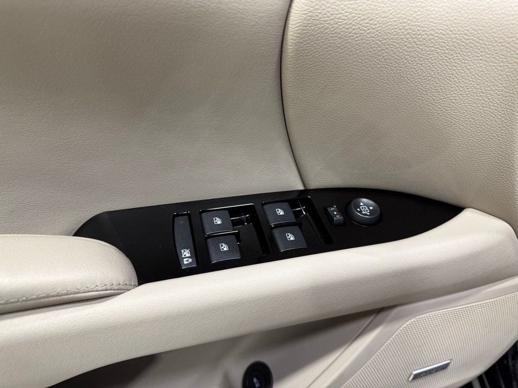 2013 Cadillac XTS 4dr Sedan FWD - 22968248 - 25