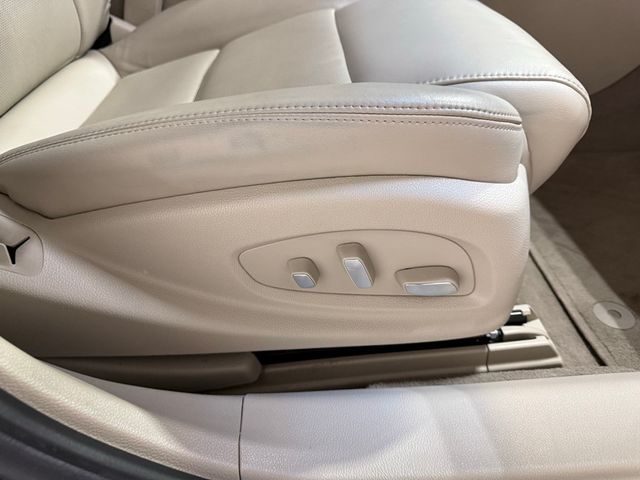 2013 Cadillac XTS 4dr Sedan FWD - 22968248 - 37