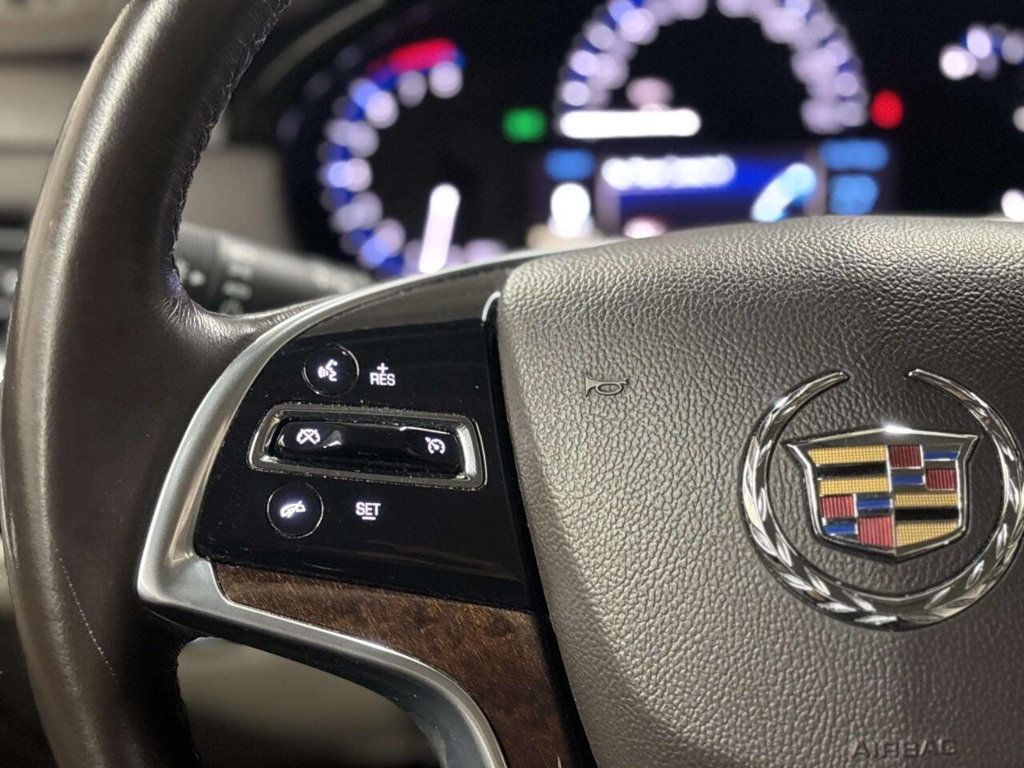 2013 Cadillac XTS 4dr Sedan FWD - 23035088 - 29