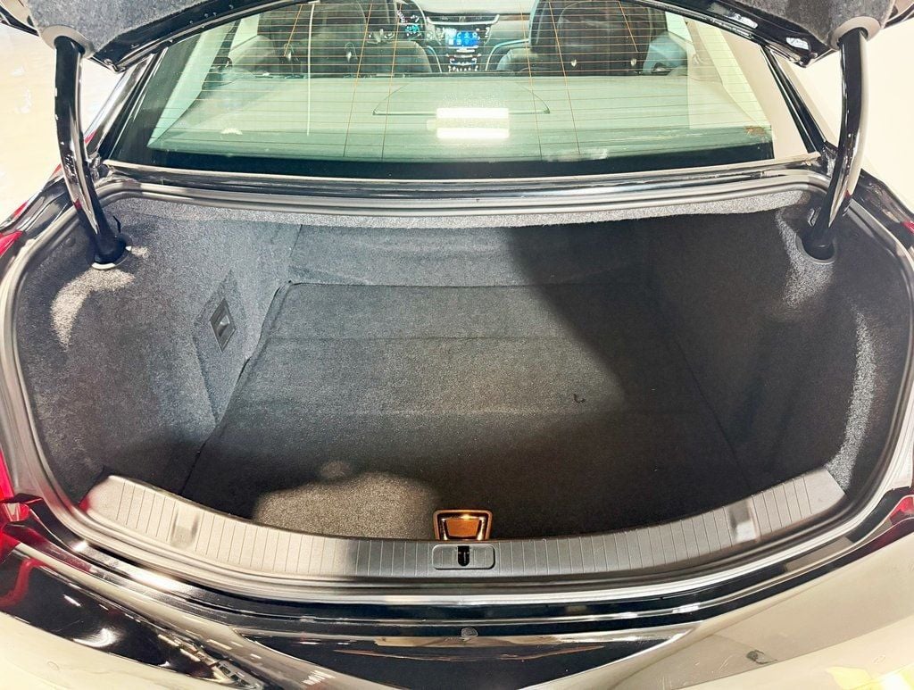 2013 Cadillac XTS Luxury photo 31