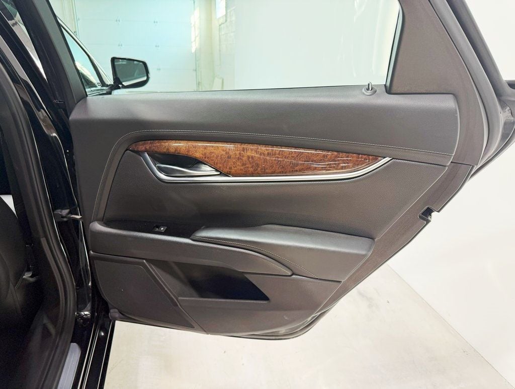 2013 Cadillac XTS Luxury photo 33