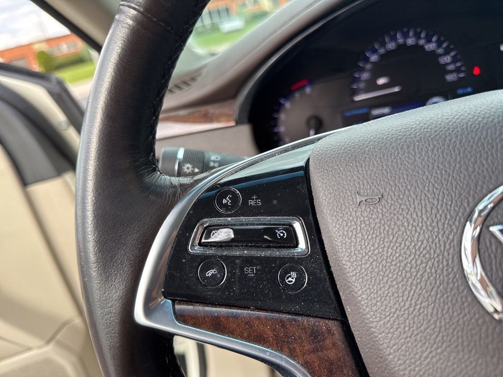 2013 Cadillac XTS 4dr Sedan Luxury AWD - 22938921 - 14