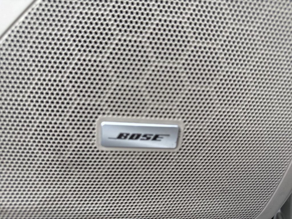 2013 Cadillac XTS 4dr Sedan Luxury AWD - 22938921 - 17