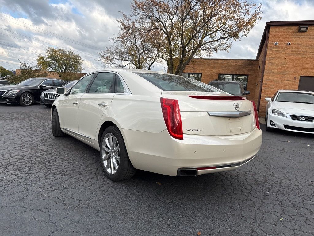 2013 Cadillac XTS 4dr Sedan Luxury AWD - 22938921 - 3