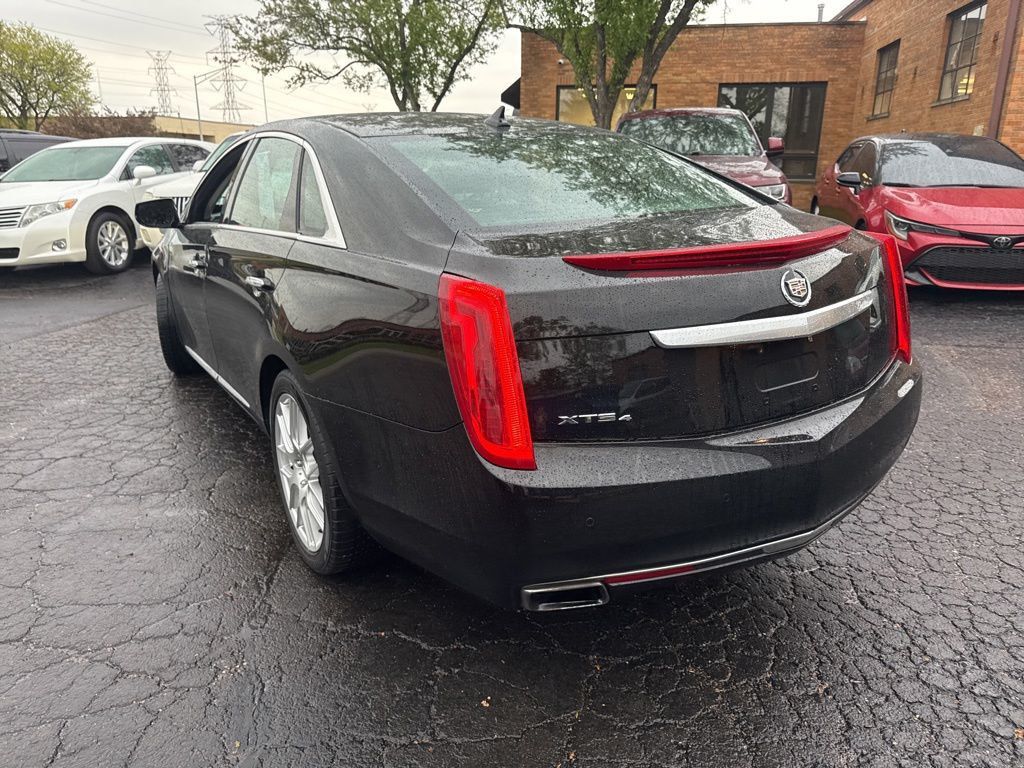2013 Cadillac XTS 4dr Sedan Luxury AWD - 23021291 - 3