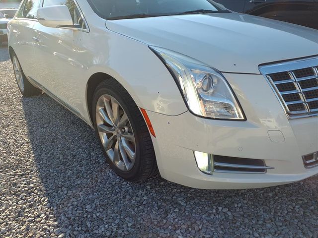 2013 Cadillac XTS 4dr Sedan Luxury AWD - 22941331 - 20