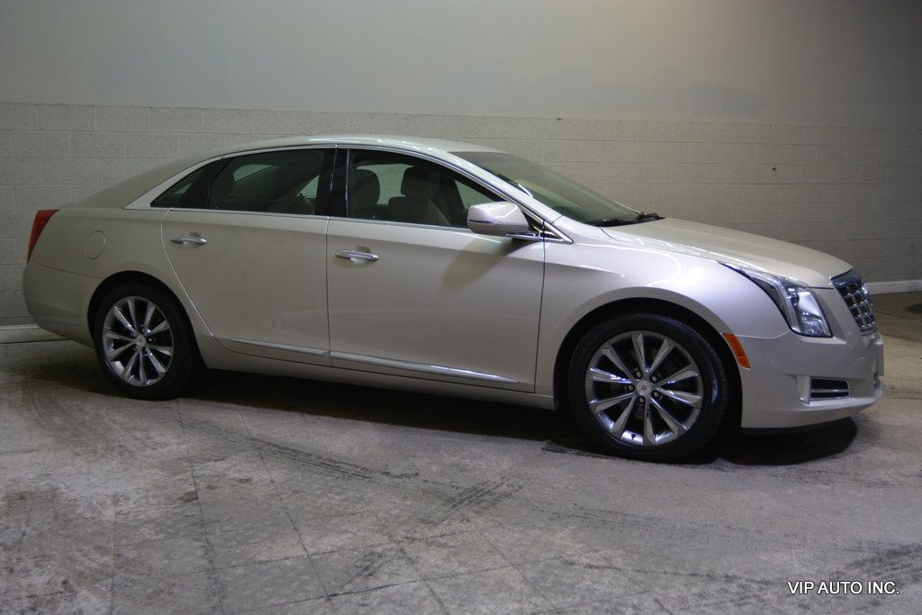 2013 Cadillac XTS 4dr Sedan Luxury AWD - 22977734 - 28