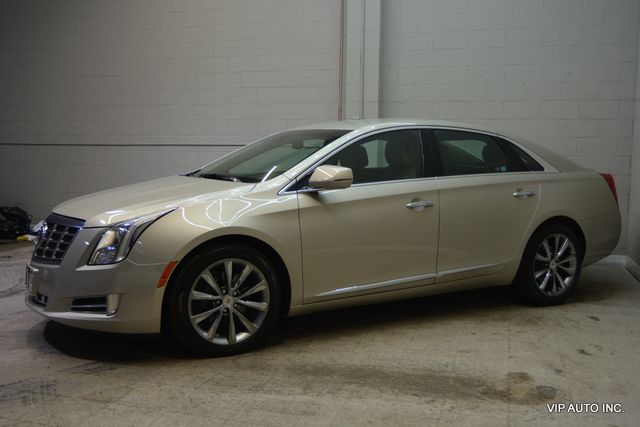 2013 Cadillac XTS 4dr Sedan Luxury AWD - 22977734 - 29