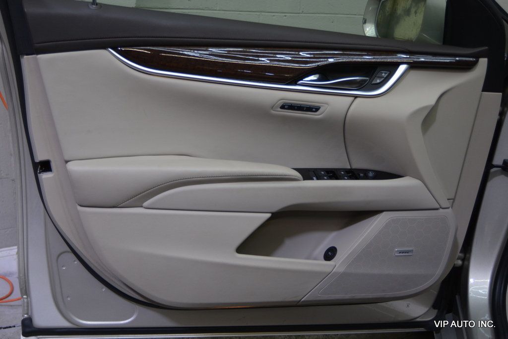 2013 Cadillac XTS 4dr Sedan Luxury AWD - 22977734 - 6