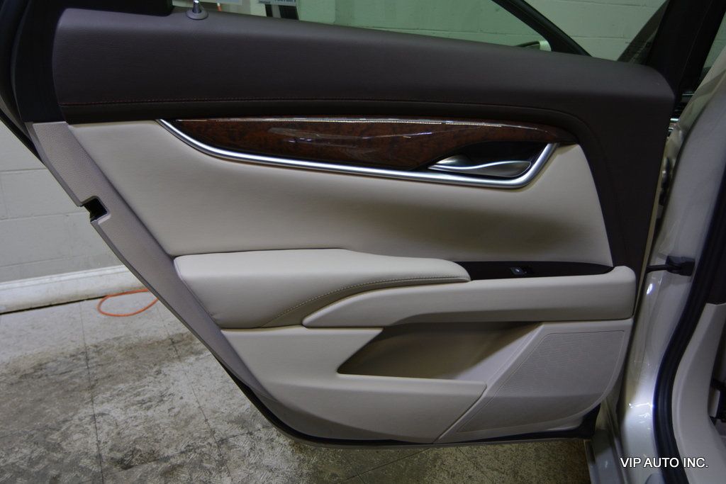 2013 Cadillac XTS 4dr Sedan Luxury AWD - 22977734 - 8