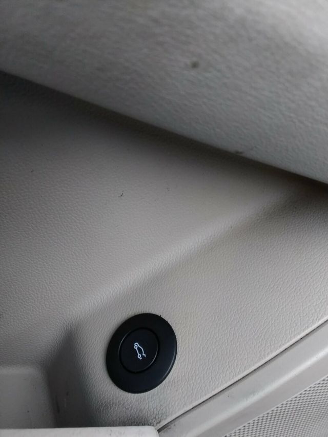 2013 Cadillac XTS 4dr Sedan Luxury FWD - 22968565 - 25