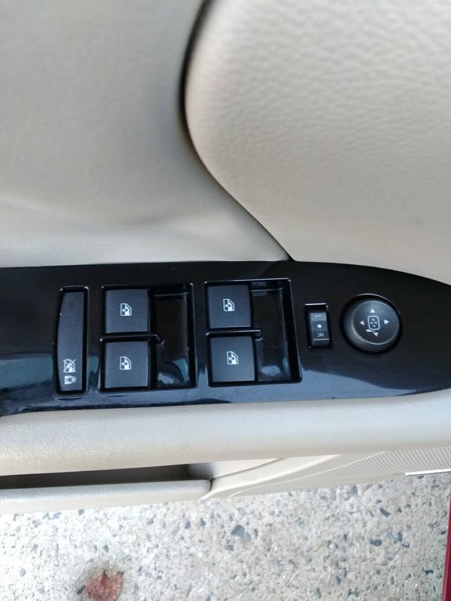 2013 Cadillac XTS 4dr Sedan Luxury FWD - 22968565 - 26