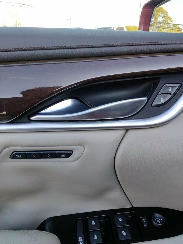 2013 Cadillac XTS 4dr Sedan Luxury FWD - 22968565 - 27