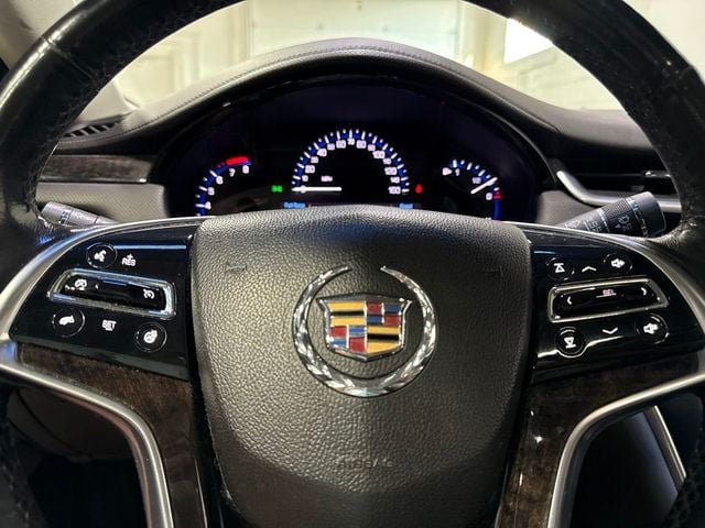 2013 Cadillac XTS 4dr Sedan Luxury FWD - 23075072 - 12