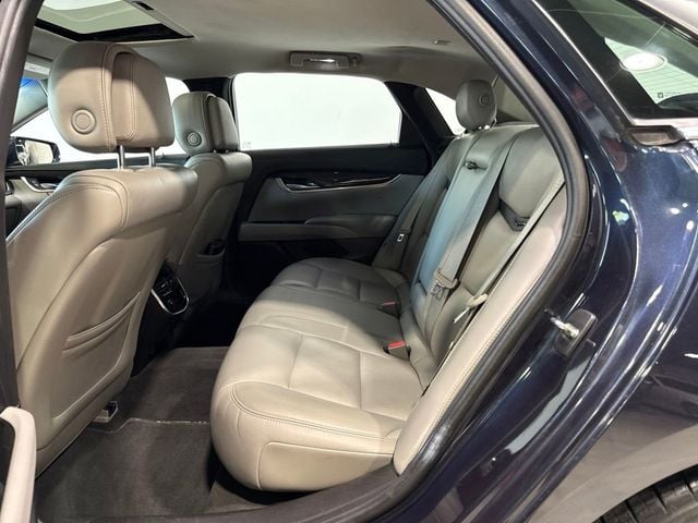 2013 Cadillac XTS 4dr Sedan Luxury FWD - 23075072 - 18