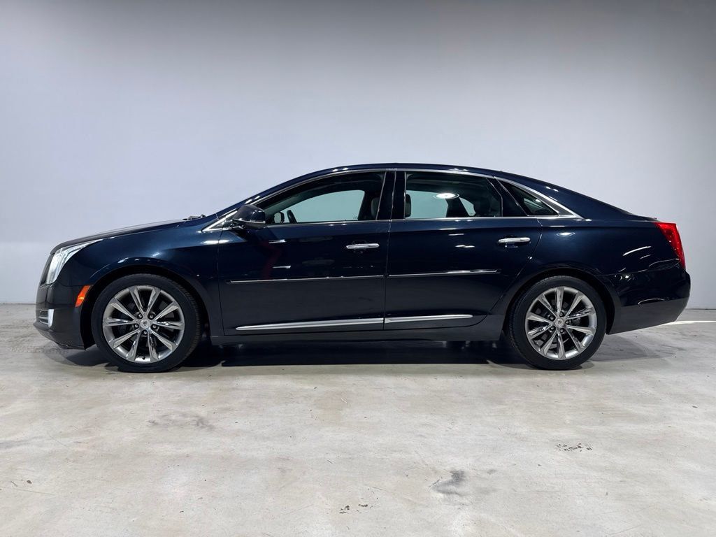 2013 Cadillac XTS 4dr Sedan Luxury FWD - 23075072 - 3