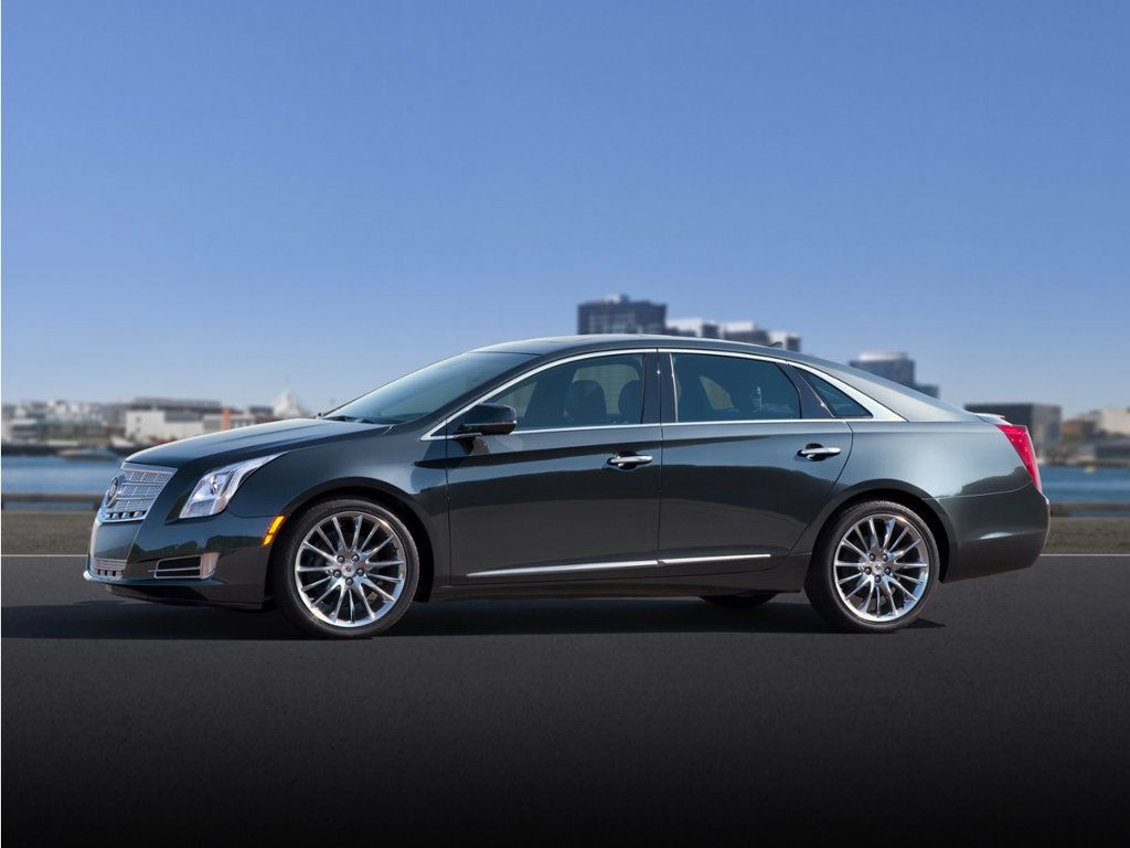2013 Cadillac XTS 4dr Sedan Luxury FWD - 23064400 - 0